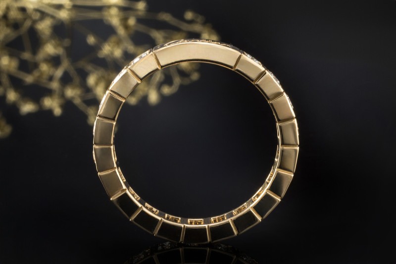 Cartier Lanières Ring Memoire mit Diamanten Brillanten in 750er Gelbgold 