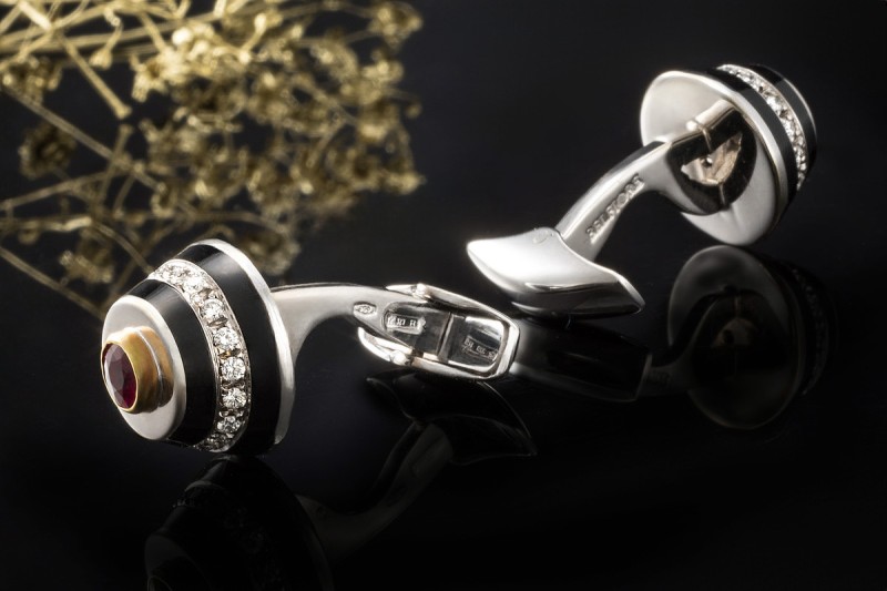 Manschettenknöpfe Belfiore Florenz mit Rubin und Diamanten Weißgold 750 