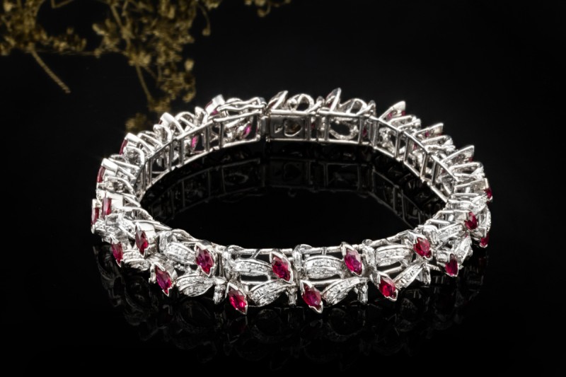 Vintage Armband Marquise Rubine und Altschliff Diamanten in Weißgold 750 