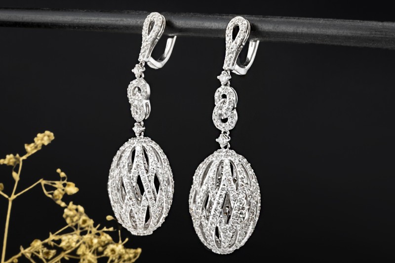 Große ovale Ohrhänger Ohrstecker mit 7 Carat Diamanten in 750er Weißgold 