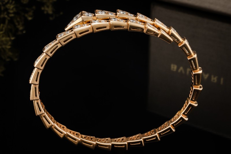 BVLGARI Serpenti Viper Armreif Armspange mit Diamanten Roségold Full Set 
