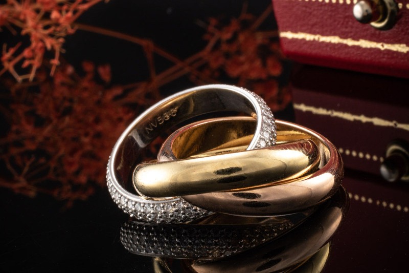 Cartier Trinity Ring Klassisch mit Diamanten Gelbgold Roségold Weißgold 