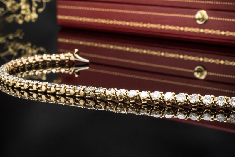 Cartier Tennisarmband Vintage 46 Diamanten 3,91 Carat 750er Gelbgold OVP 