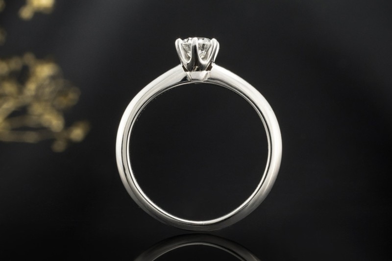 Tiffany & Co Solitär Ring Setting mit Diamant 0,47 Ct in Platin Full Set 