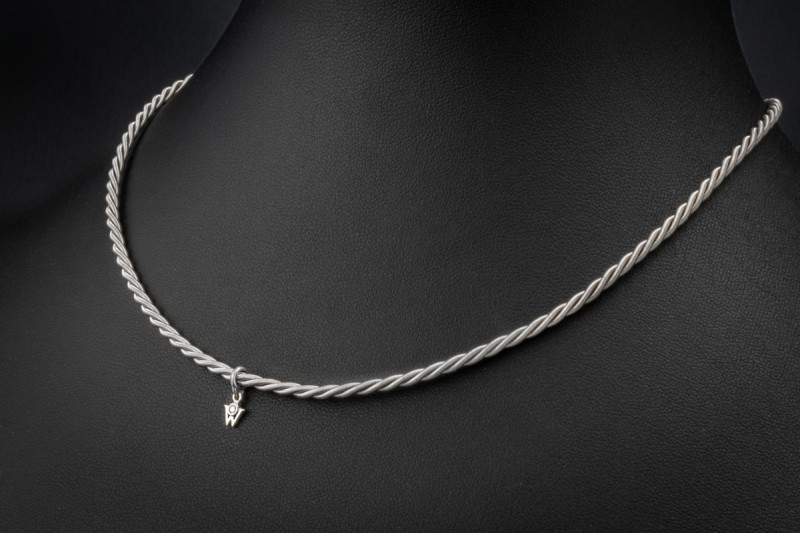 Wellendorff Collier Silky Seidenkordel Kette in 750er Weißgold Full Set 