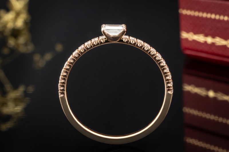 Etincelle de Cartier Ring mit Diamant im Smaragdschliff in Roségold 750 