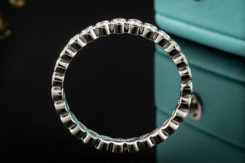 Tiffany & Co. Memoire Ring Ehering mit Diamanten in 950er Platin Gr. 57 