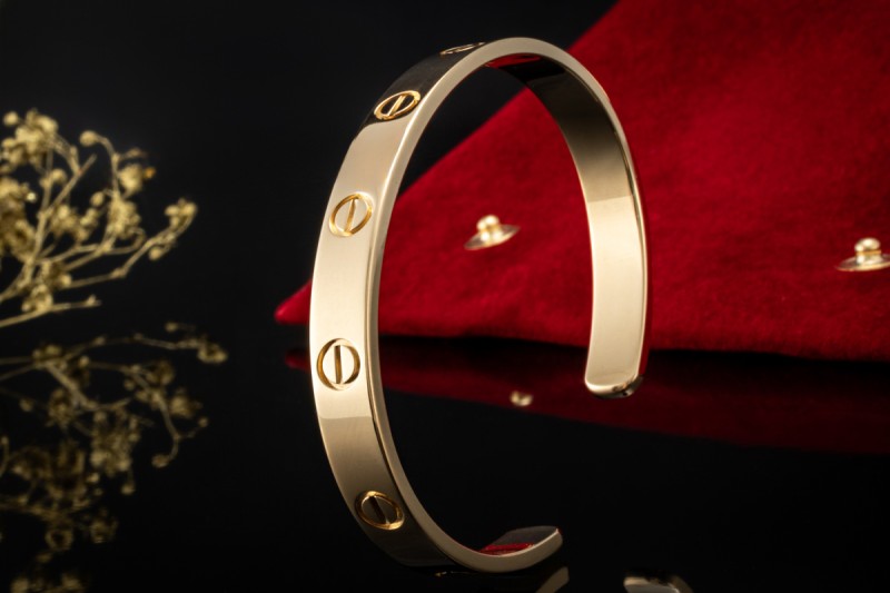 Cartier Love Armspange Armband Armreif Klassisch in Gelbgold 750 Gr. 17 