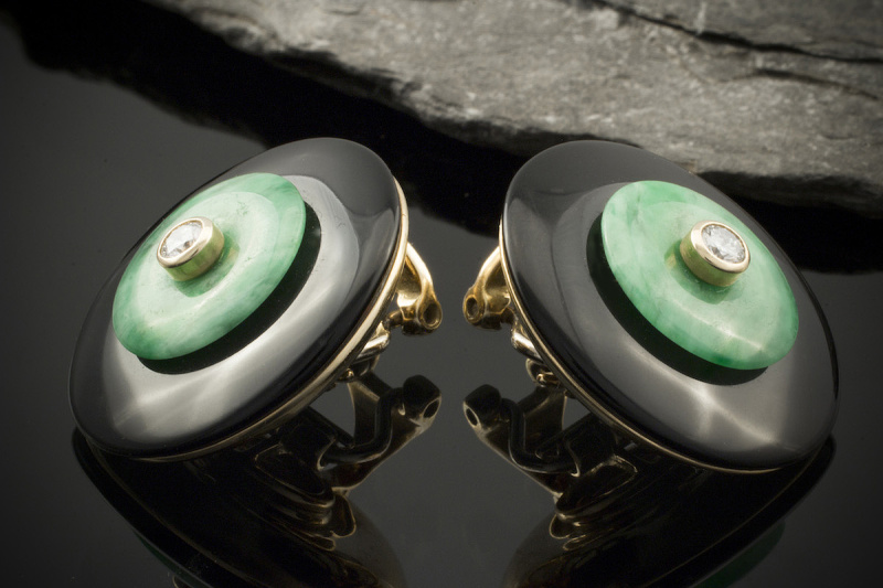 Christian Heller Ohrclips rund JADE ONYX & Brillanten in 750er Gelbgold 