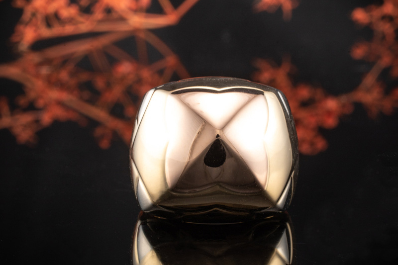 Bulgari BVLGARI Ring Pyramid in 750er Gelbgold mit Spitze in Rosegold 