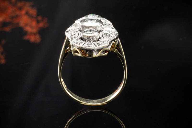 Art déco Ring Vintage Goldschmiedearbeit Diamanten in Gelbgold Weißgold 