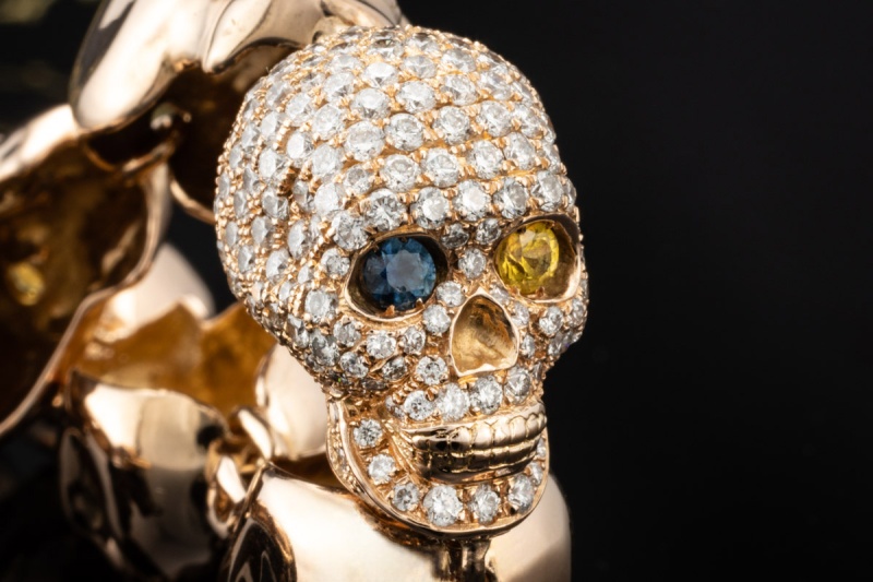 Totenkopf Armband Diamanten und Saphir Blau Gelb in 750er Roségold 22 cm 