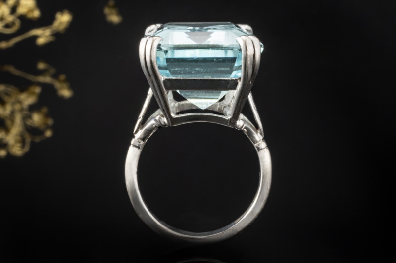 Eleganter Vintage Cocktailring Ring mit großem Aquamarin 750er Weißgold 