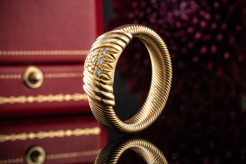 Cartier Vintage Ring Diamanten im Dreieck geflochten in Gold Tricolor 53 