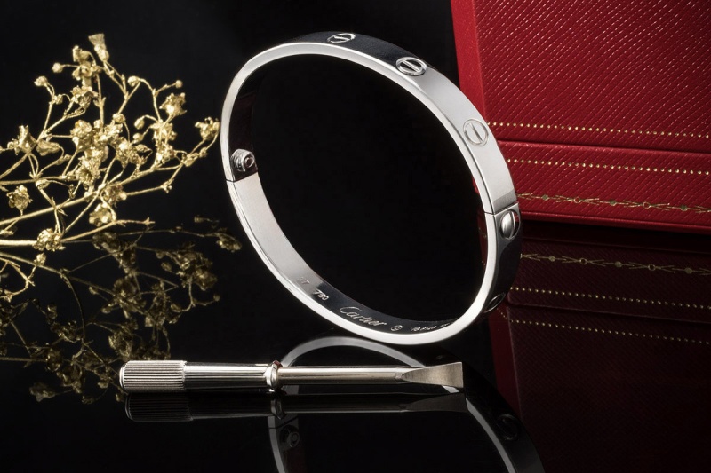 Cartier Love Armreif Armband Bracelet in 750er Weißgold Größe 17 cm OVP 