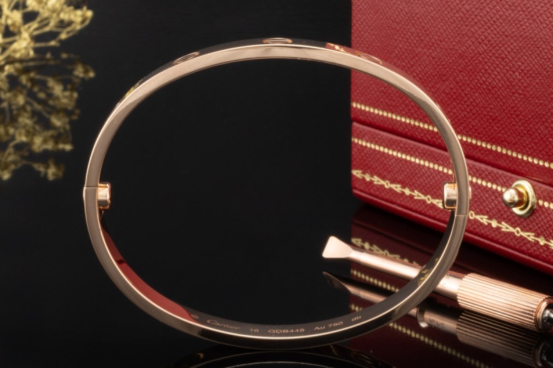 Cartier Love Armreif Armband Bracelet in 750er Roségold Größe 16 OVP 