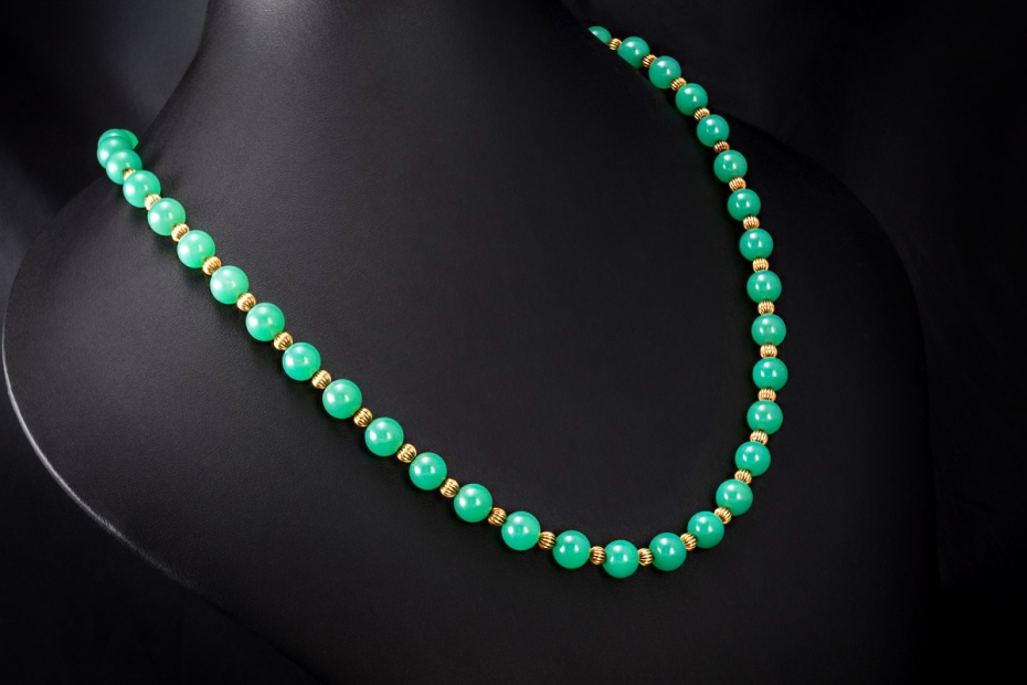 Collier Kette Chrysopras Kugeln 89 cm Schimmerndes Grün mit Gelbgold 750 
