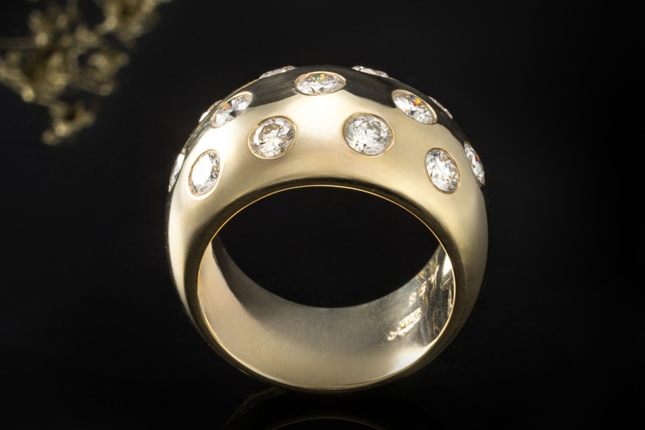 Diamant Ring Goldschmiedearbeit Handarbeit Brillanten Massiv in Gelbgold 