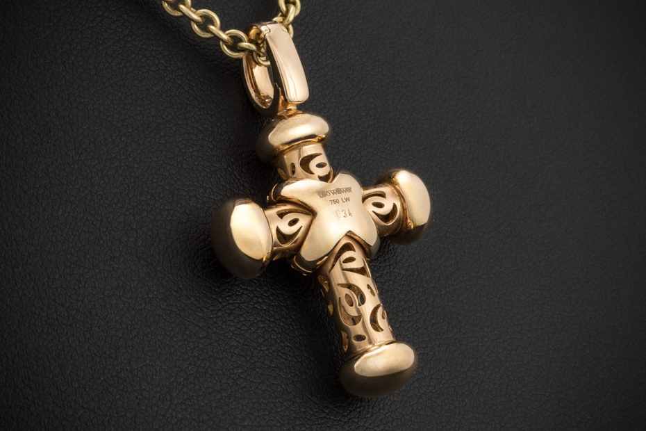 Leo Wittwer Kreuz Anhänger mit 0,34 Ct. Diamanten 43 mm in Roségold 750 