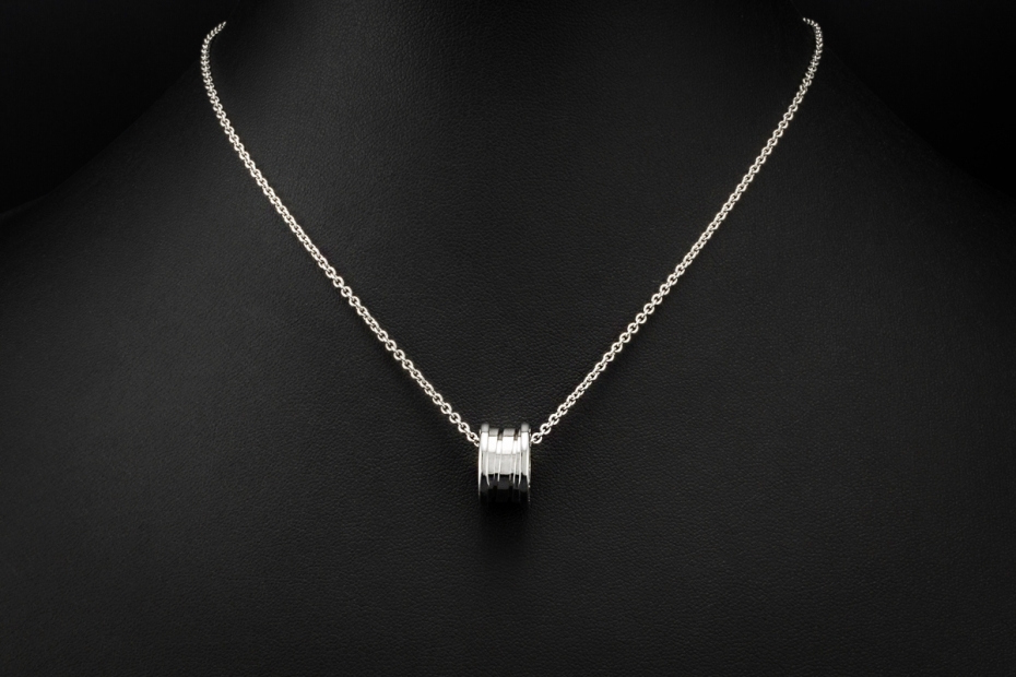 BVLGARI B.zero1 Collier Halskette mit rundem Anhänger in 750er Weißgold 
