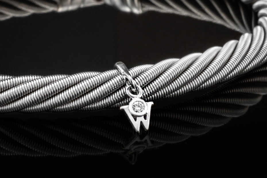 Wellendorff Armband Prinzesse Seidenkordel mit Diamant in 750er Weißgold 