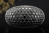 Italienischer Designer Ring Schwarzen und weiße Diamanten 750er Weißgold 