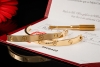 Cartier Love Armreif Armband Neues Modell in Gelbgold 750 Gr 18 Full Set 