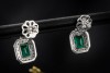 Antike Ohrringe Ohrstecker mit Smaragd und Diamanten in 750er Weißgold 