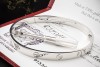 Cartier Love Armreif Armband Neues Modell in Weißgold 750 Gr 19 Full Set 