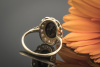 Antiker Saphir Ring mit Diamant Rosen in 750er Gelbgold mit Weißgold 