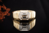 Herrenring Ring mit Emerald Cut Diamant Massive Arbeit in 750er Gelbgold 