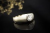 Klassischer Solitär Ring 1 Diamant im Brillantschliff Gelbgold Weißgold 