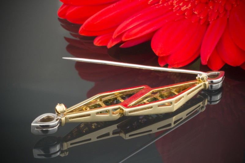 Bosche Nadel verspielt mit Farbedelsteinen und Diamanten in 750er Gelbgold 