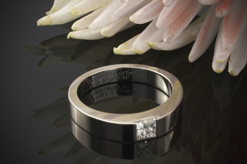 CARTIER TANK SOLITÄR Ring 1 Diamant im Prinzesschliff in 750er Weißgold 
