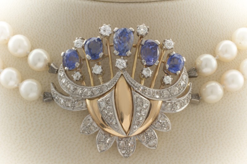 Prunkvolles Perlen Halsband Kropfband Saphire Diamanten 585er Gold 