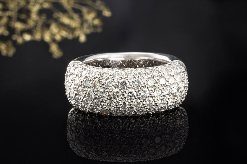 Ring mit 2,87 Carat Diamanten Goldschmiedearbeit Bandring Weißgold 750 