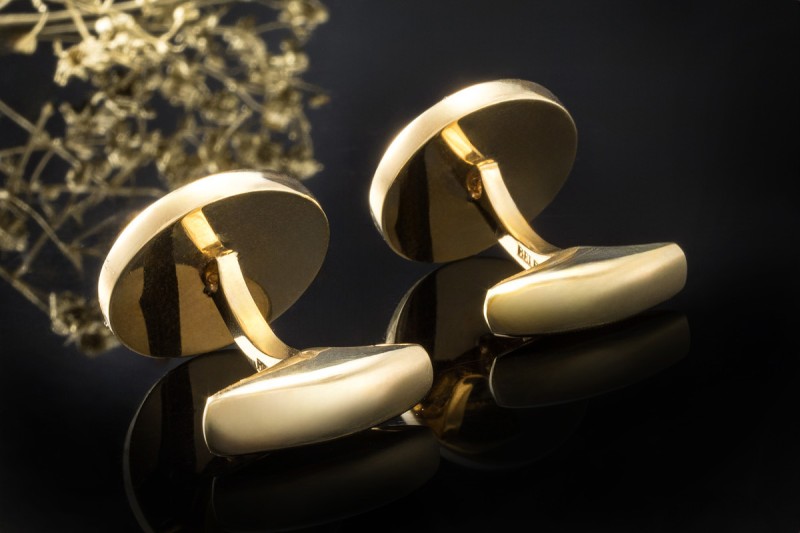 Manschettenknöpfe Belfiore Florenz mit Rubin und Perlmutt 750er Gelbgold 