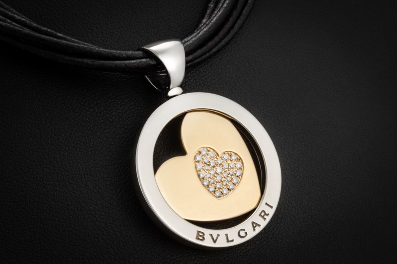 Bvlgari Tondo Heart Collier Herz Anhänger Lederkette Diamanten Gold 750 