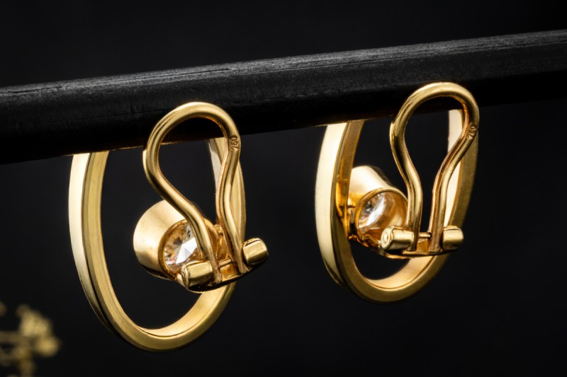 Ovale Ohrringe Ohrstecker mit Clips und Diamanten in 750er Gelbgold 