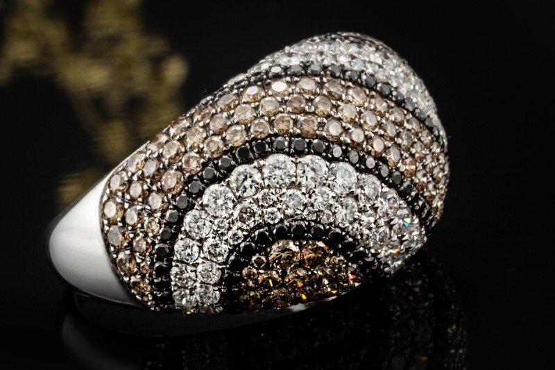 Cocktailring Ring Diamant Arbeit Weiß Braun Schwarz in 750er Weißgold 