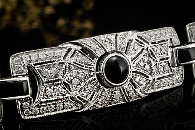 Antikes Armband mit Diamanten und Onyx Vollbesatz in 750er Weissgold 