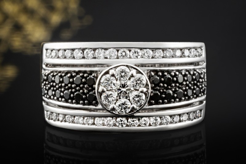 FABIANI Ring Bandring mit schwarzen und weißen Diamanten in Weißgold 585 