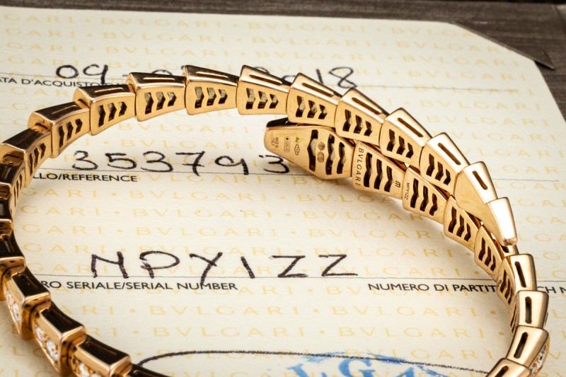 BVLGARI Serpenti Viper Armreif Armspange mit Diamanten Roségold Full Set 