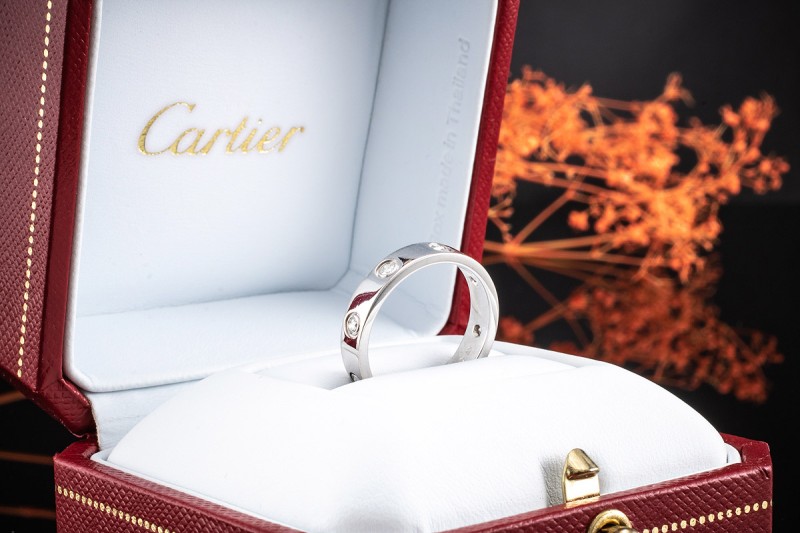 Cartier Love Ring Schmal mit Diamanten in Weißgold 750 Trauring Gr. 52 