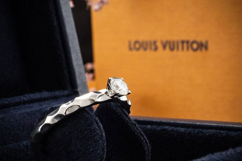 Louis Vuitton Ring Verlobungsring Monogram Infini Engagement in Weißgold 
