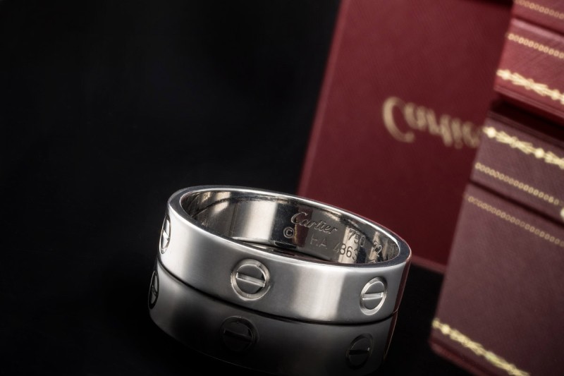 Cartier Love Ring klassisches Modell in 750er Weißgold Größe 72 OVP 