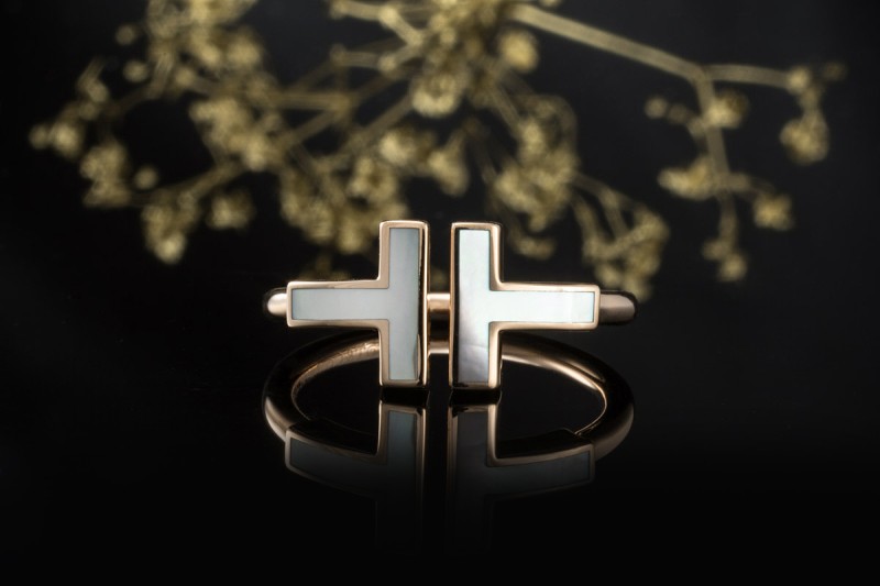 Tiffany & Co. Ring T Wire in 750er Roségold mit Perlmutt 52 anpassbar 