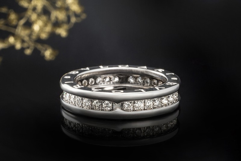 Bvlgari B.zero 1 Ring Memoire mit Diamanten in 750er Weißgold Größe 52 