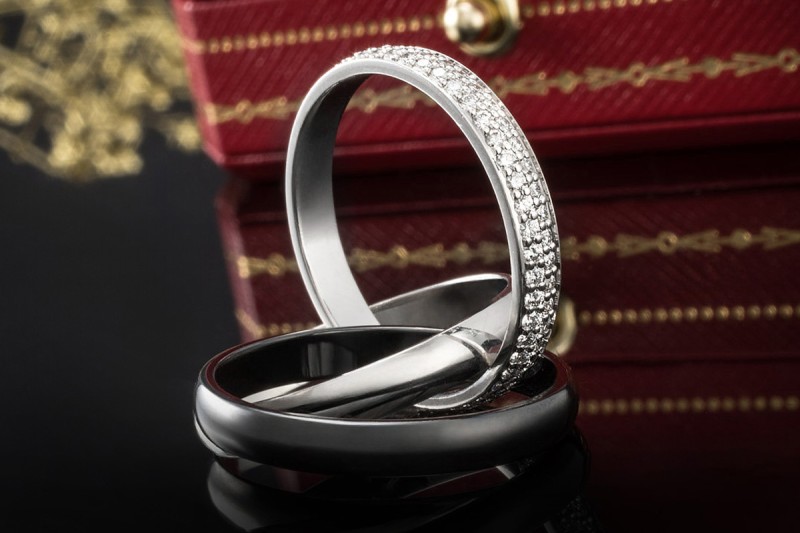 Cartier Trinity Ring mit Diamanten Klassisch in Weißgold Keramik Platin 