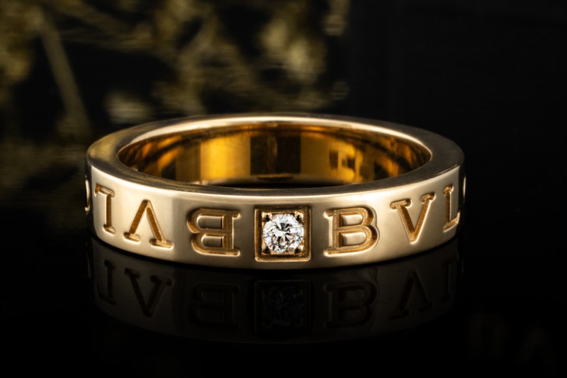 BVLGARI B.zero1 Ring Essential Band Solitär Diamant in Gelbgold 750 OVP 